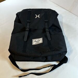 NWOT Herschel Supply Company Retreat Black Polyester 19.5L Backpack